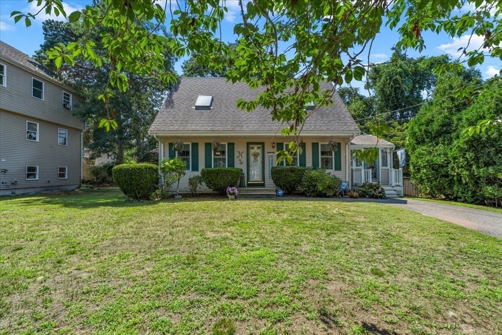 108 Wareham Lake Shore Dr Property Photo 3