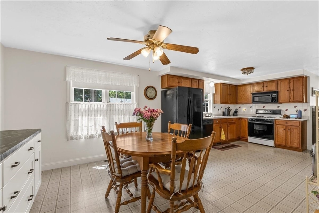 108 Wareham Lake Shore Dr Property Photo 11