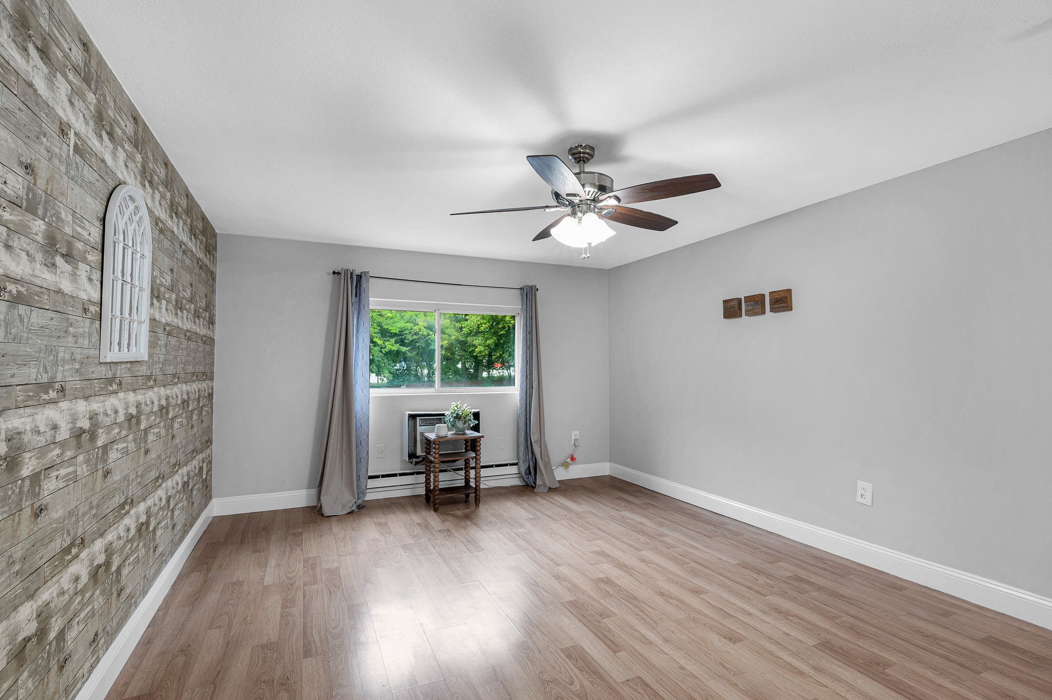 7 Glen Ave # 7 Property Photo 4