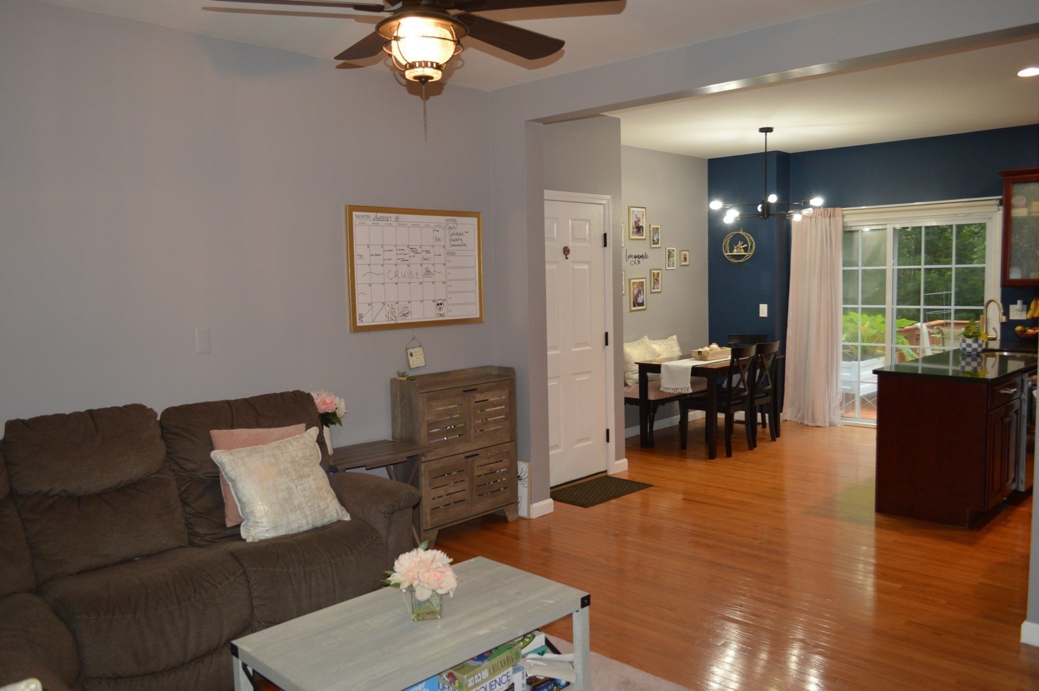 25 Oakes Cir # 25 Property Photo 5