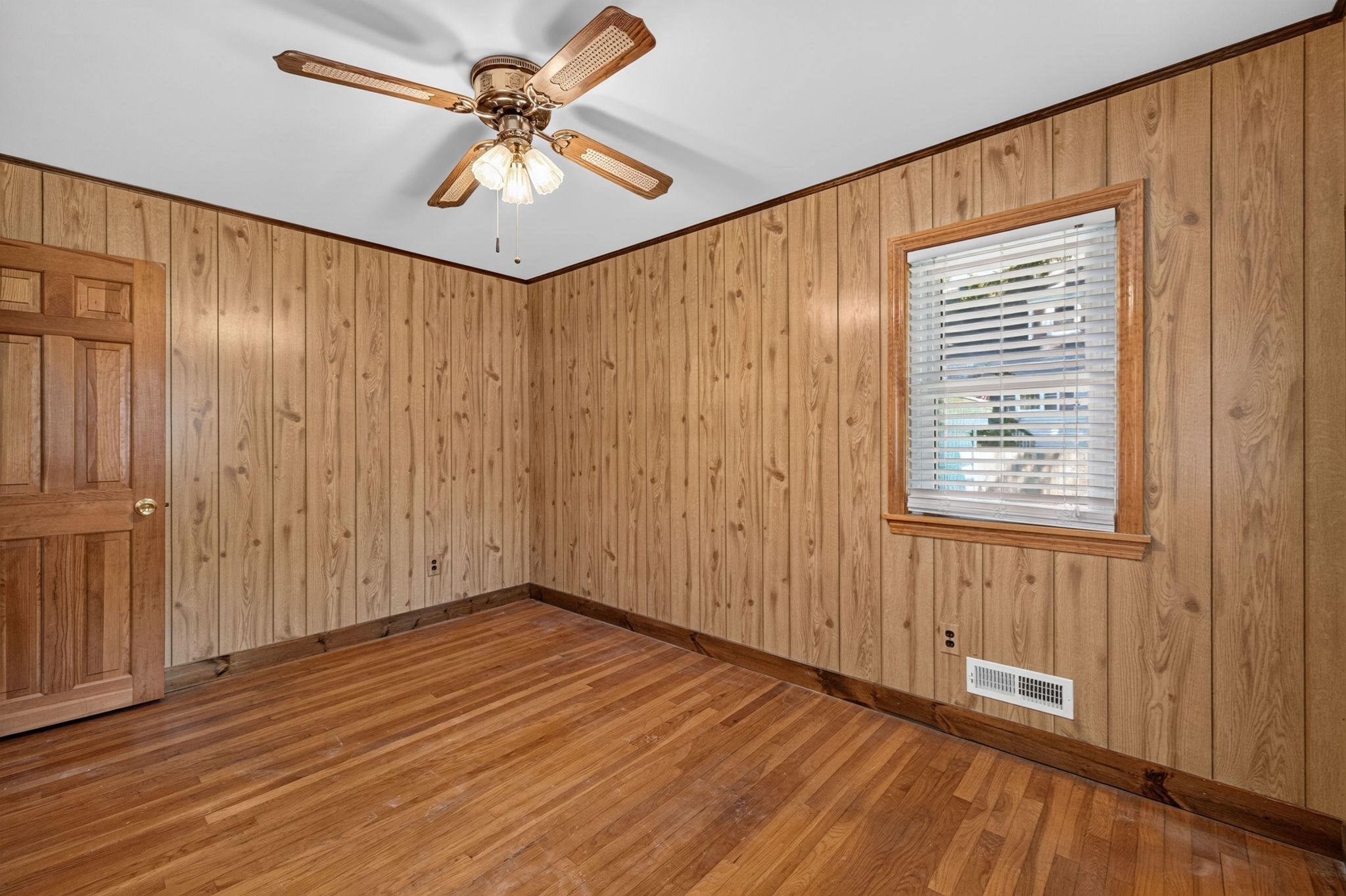 1 Vincent St Property Photo 24