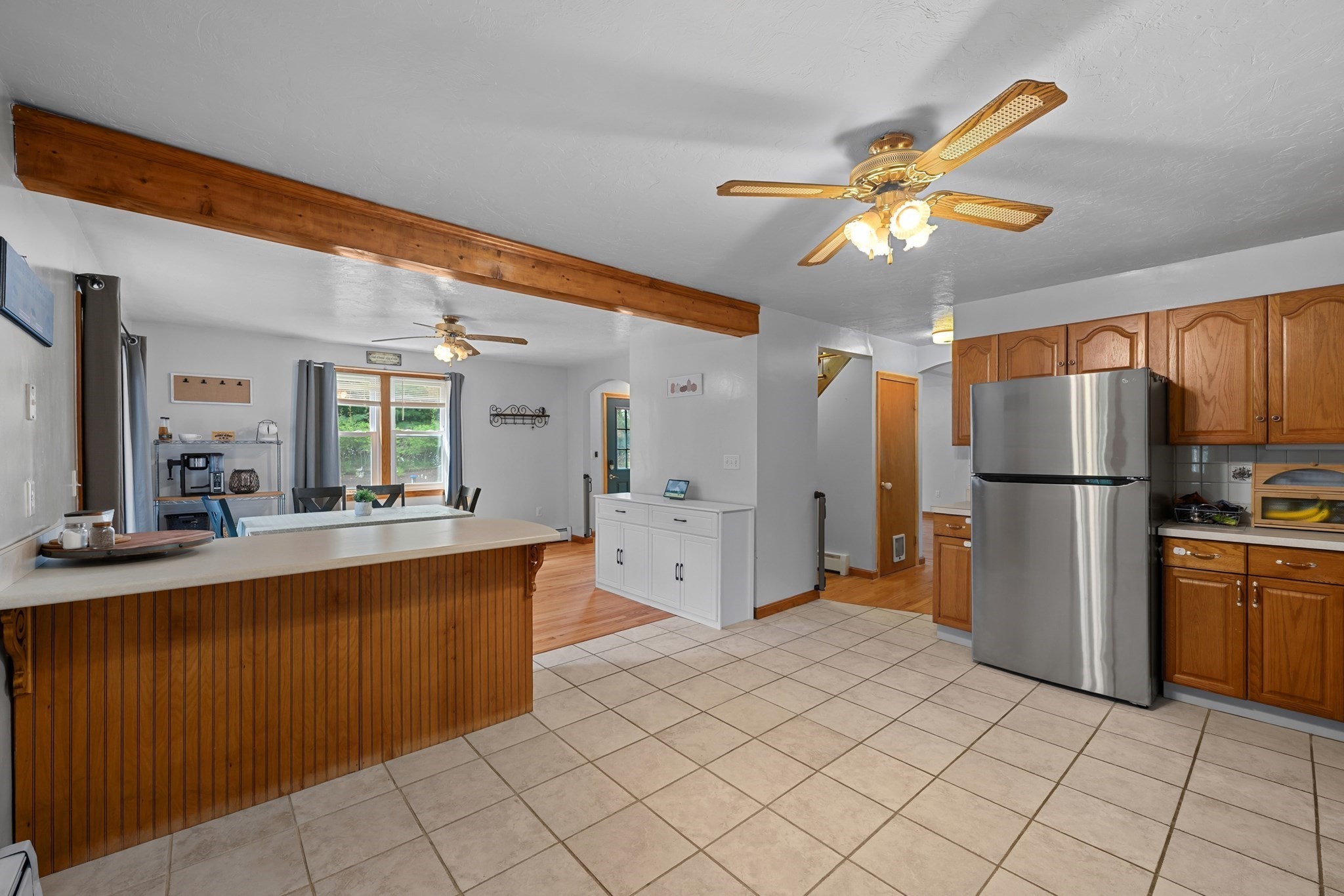1 Shady Ln Property Photo 9