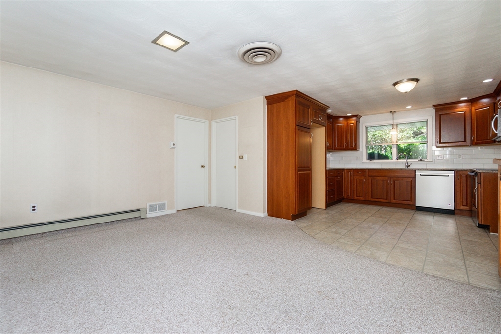 4 Craig Rd Property Photo 10