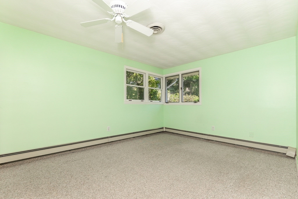 4 Craig Rd Property Photo 11