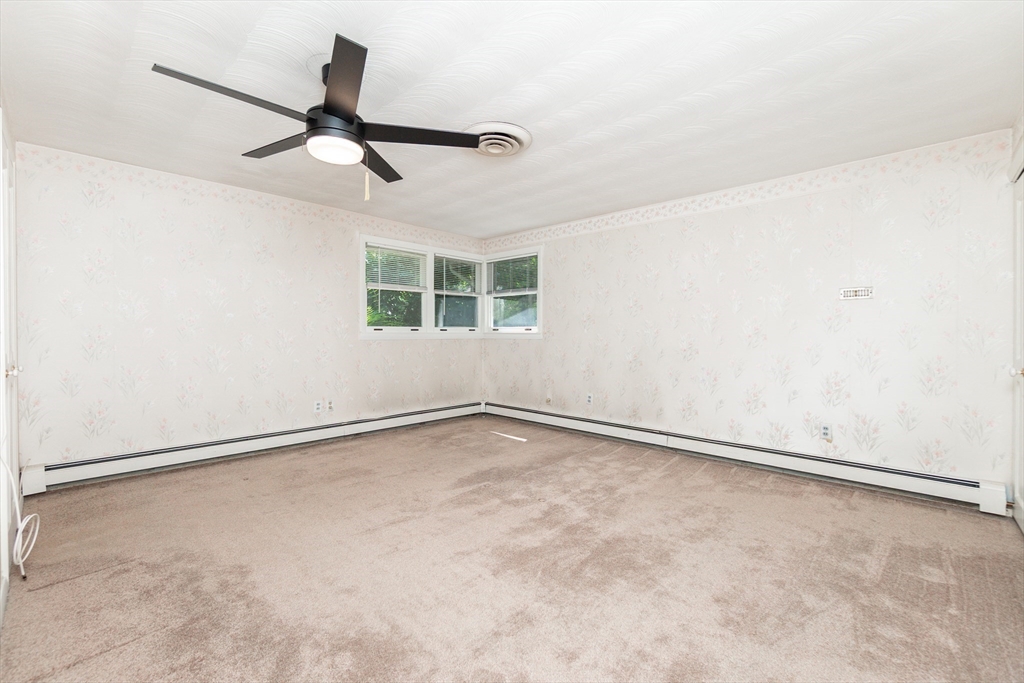 4 Craig Rd Property Photo 15