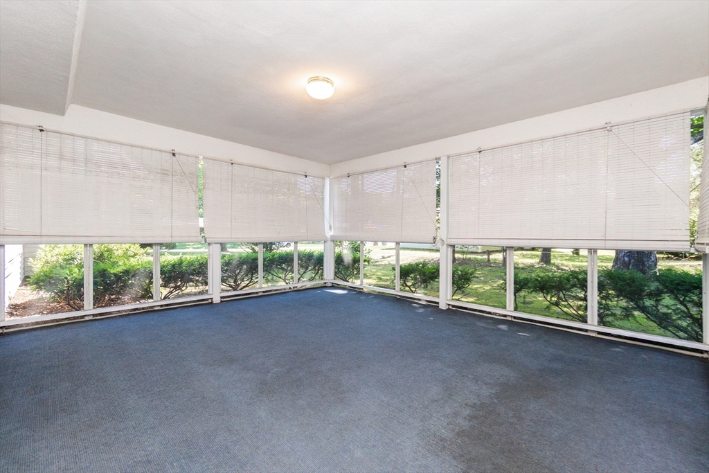 4 Craig Rd Property Photo 27