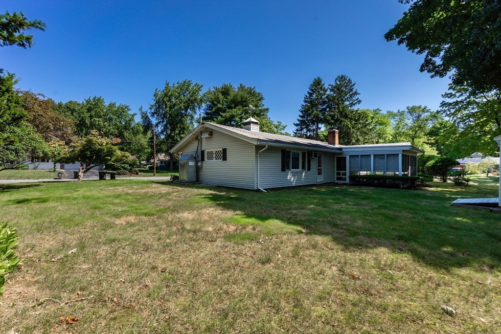 4 Craig Rd Property Photo 32