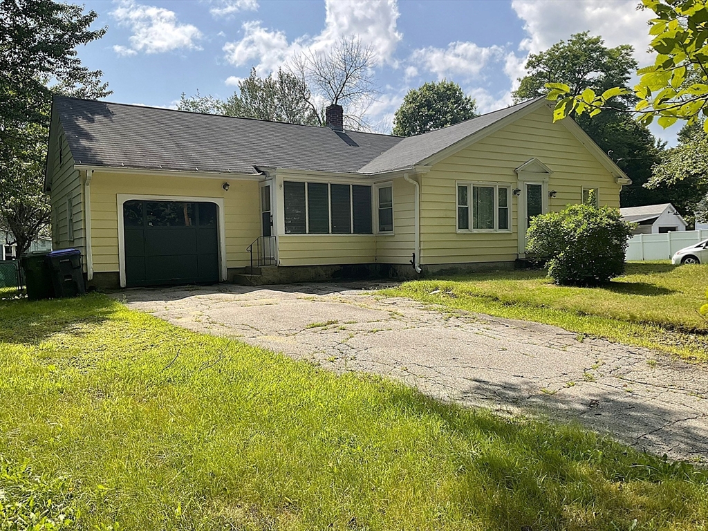 165 State Rd Property Photo 1