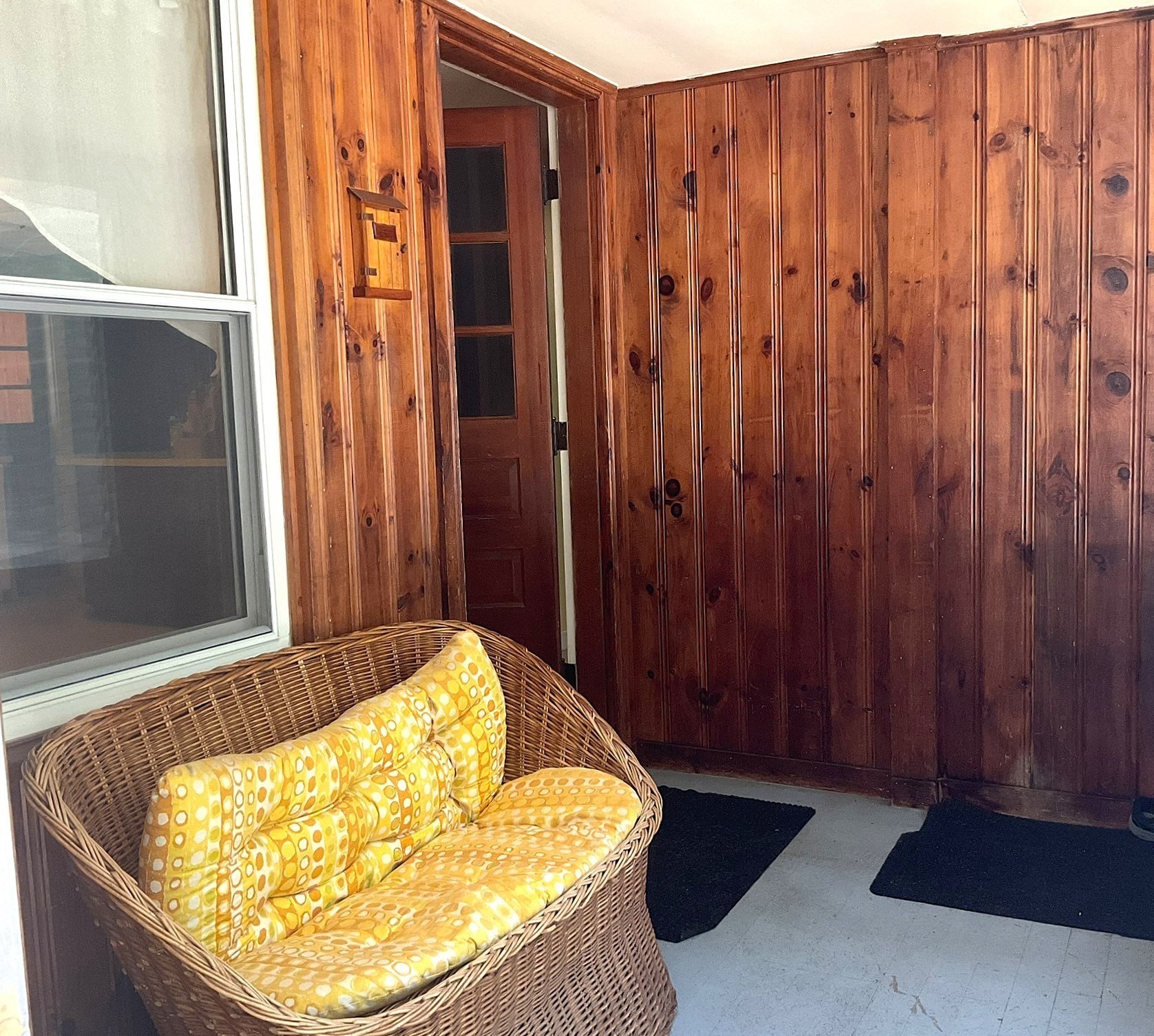 165 State Rd Property Photo 5