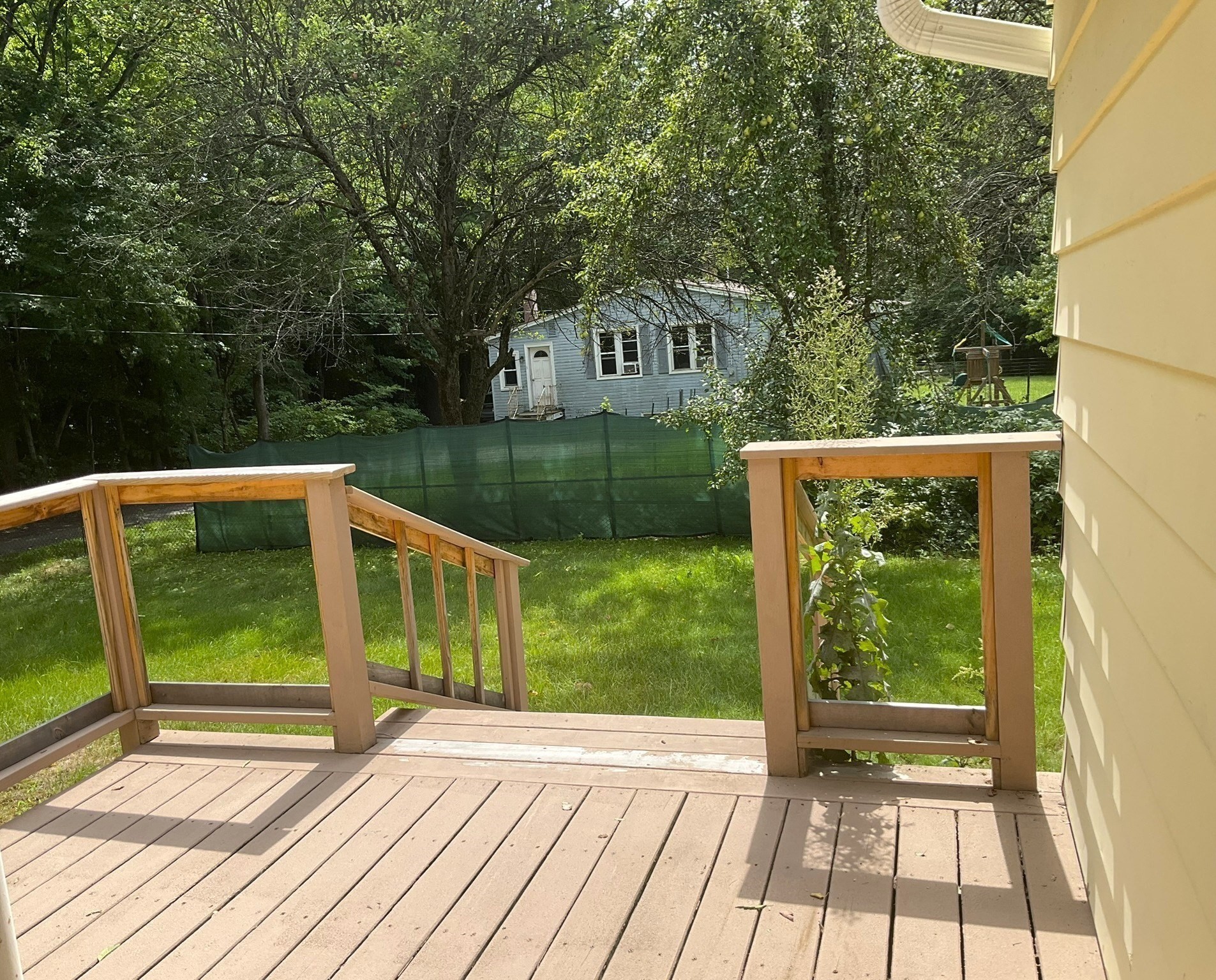 165 State Rd Property Photo 22