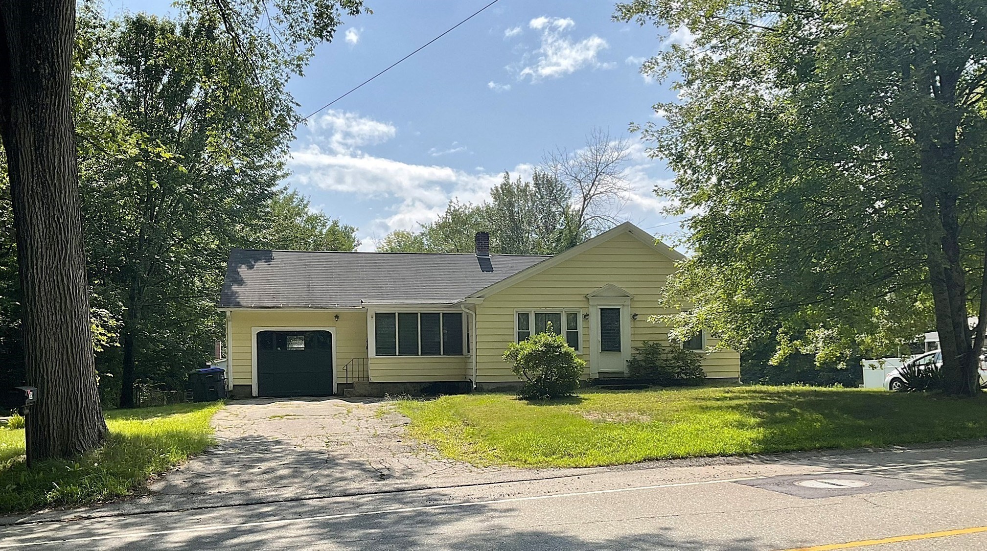 165 State Rd Property Photo 28