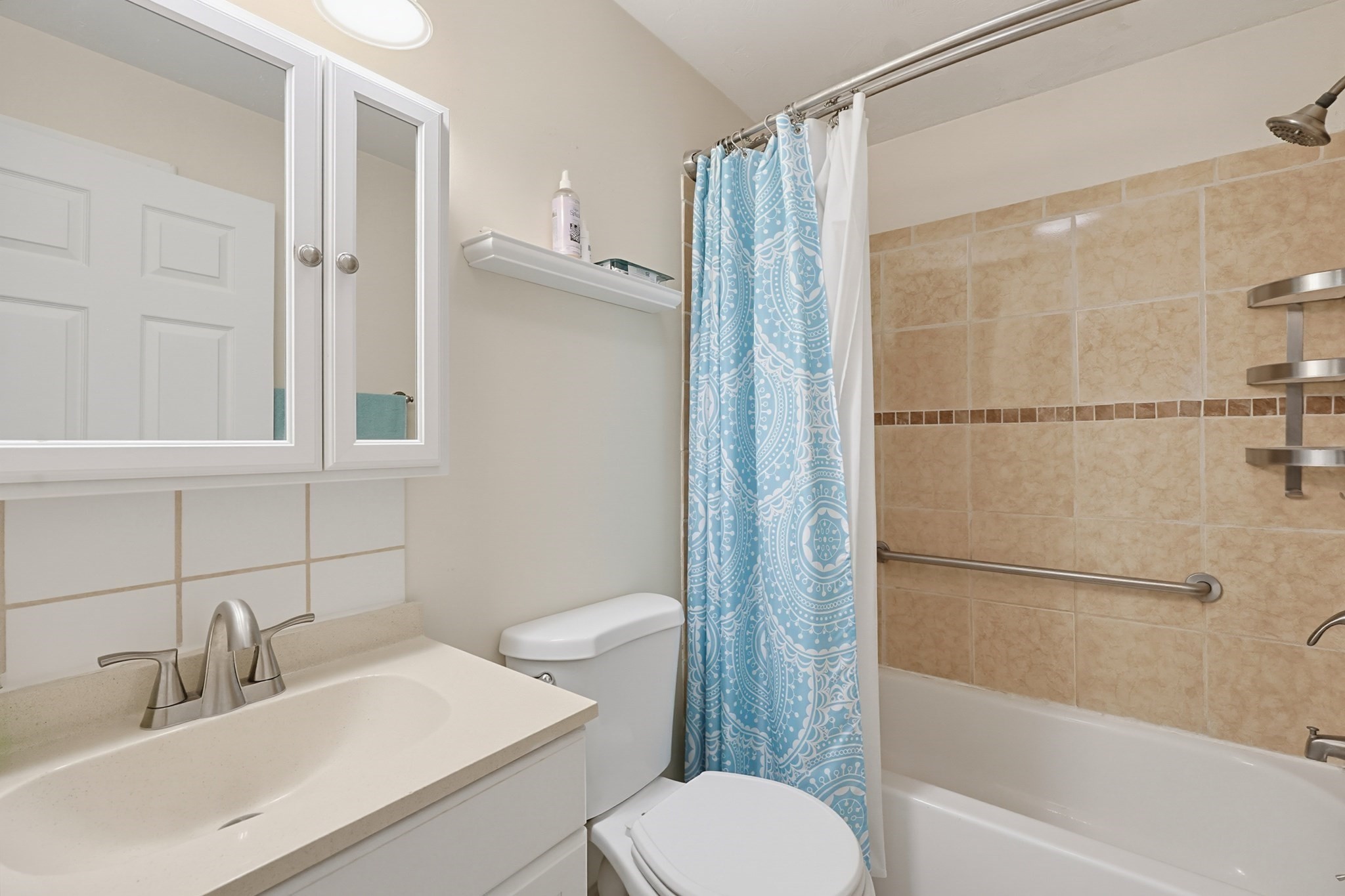 14 Carol Dr # 14 Property Photo 15