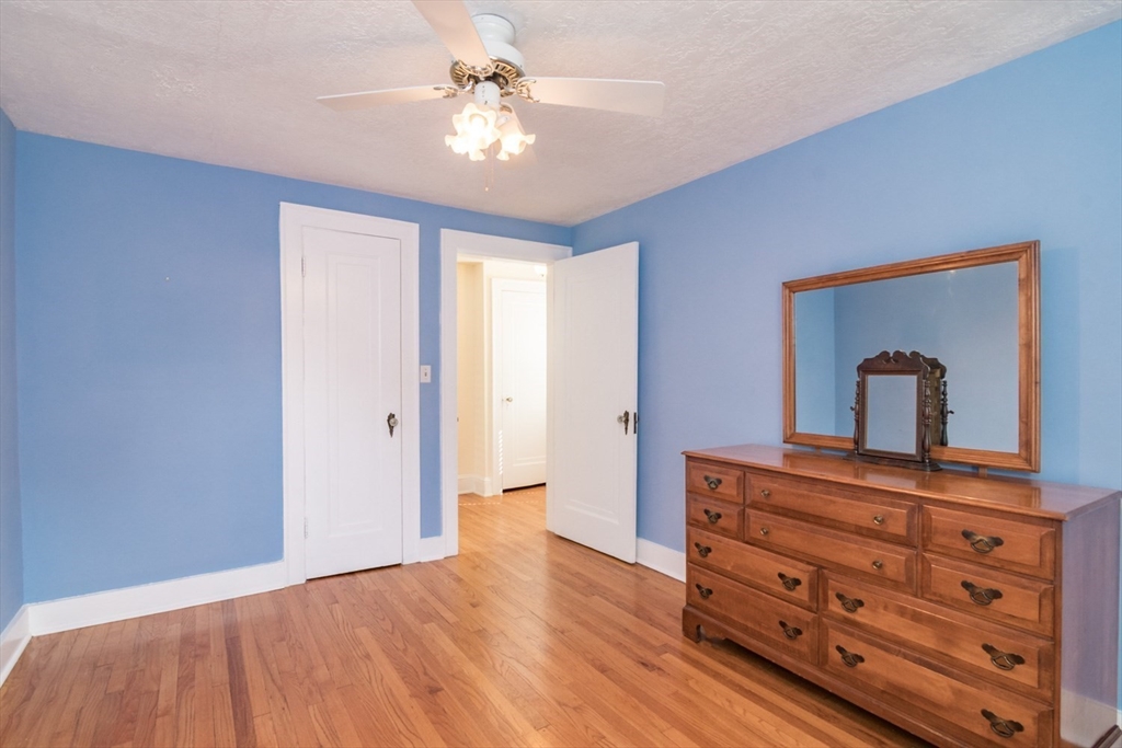 32 Elmwood Ave Property Photo 27