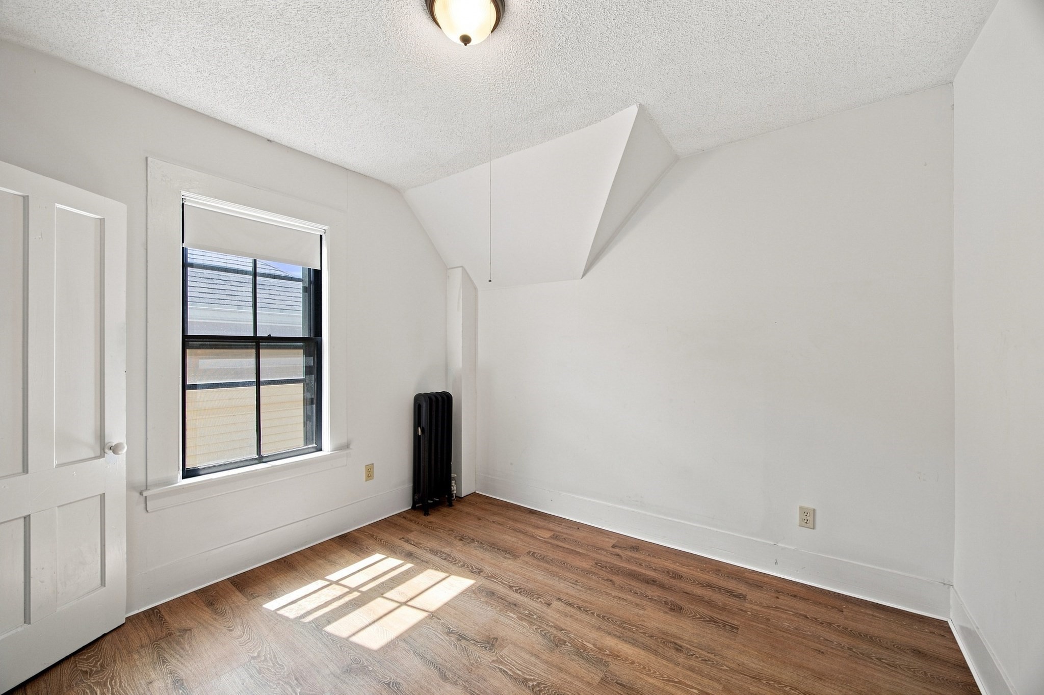 40 Day Street Property Photo 11