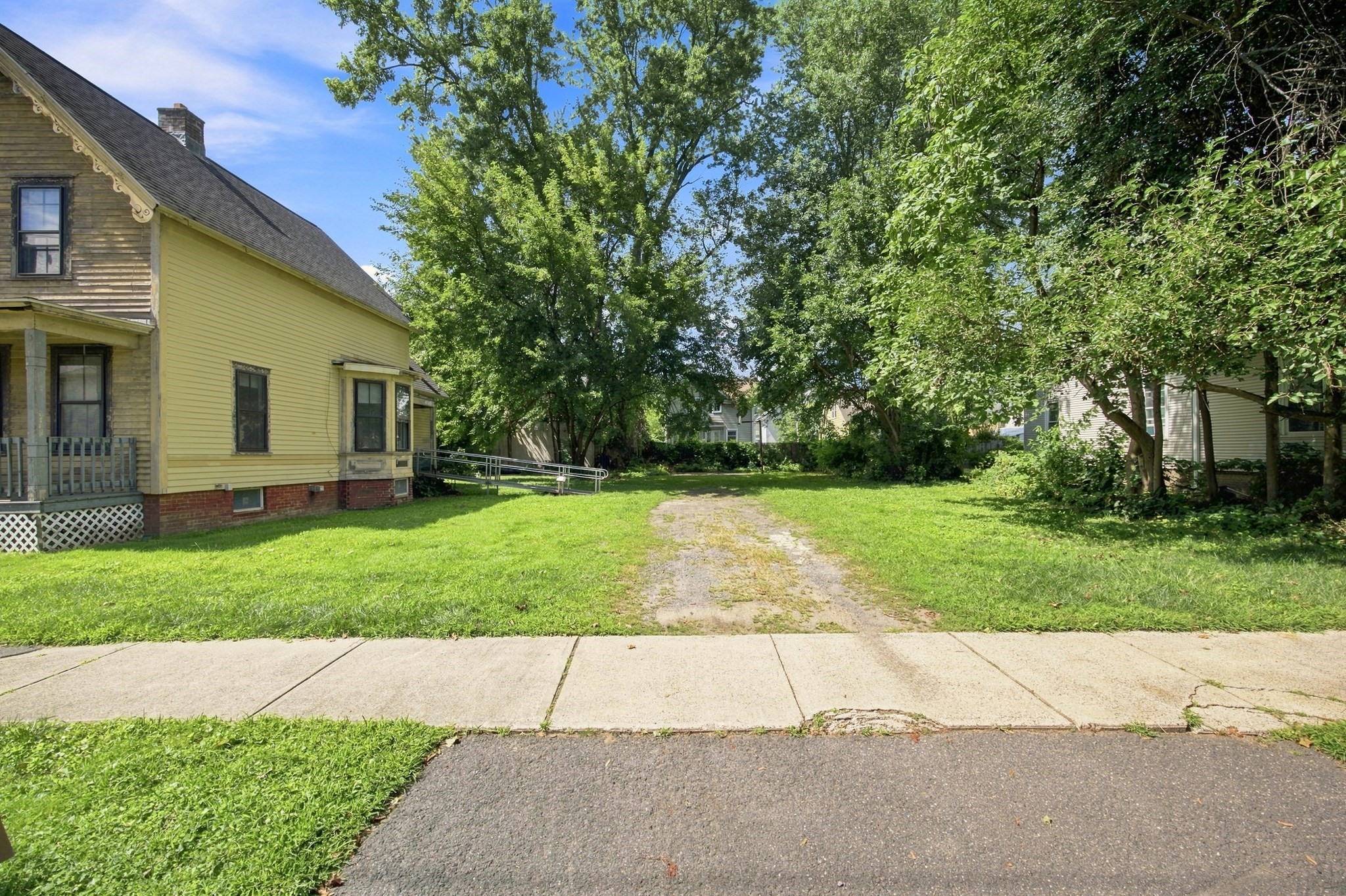 40 Day Street Property Photo 14