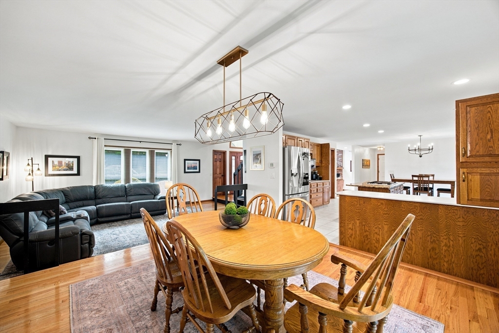 54 Blueberry Rdg Property Photo 23
