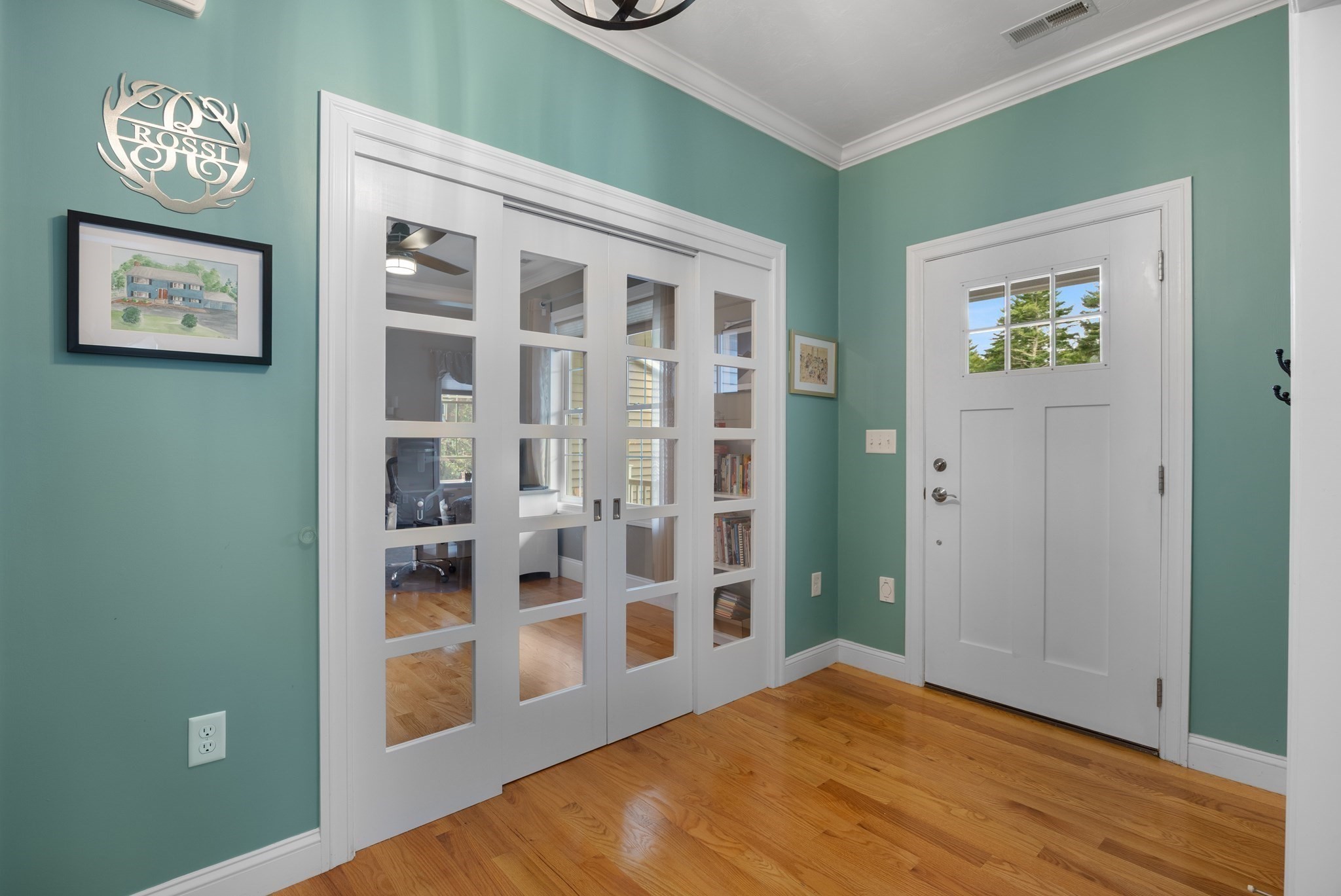 8 Willowdale Cir # 8 Property Photo 2
