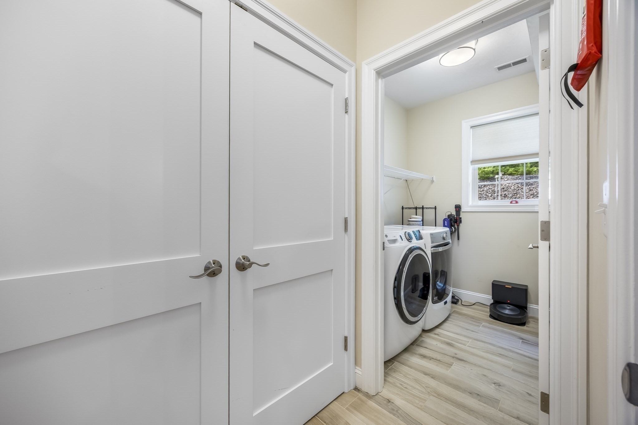 8 Willowdale Cir # 8 Property Photo 19