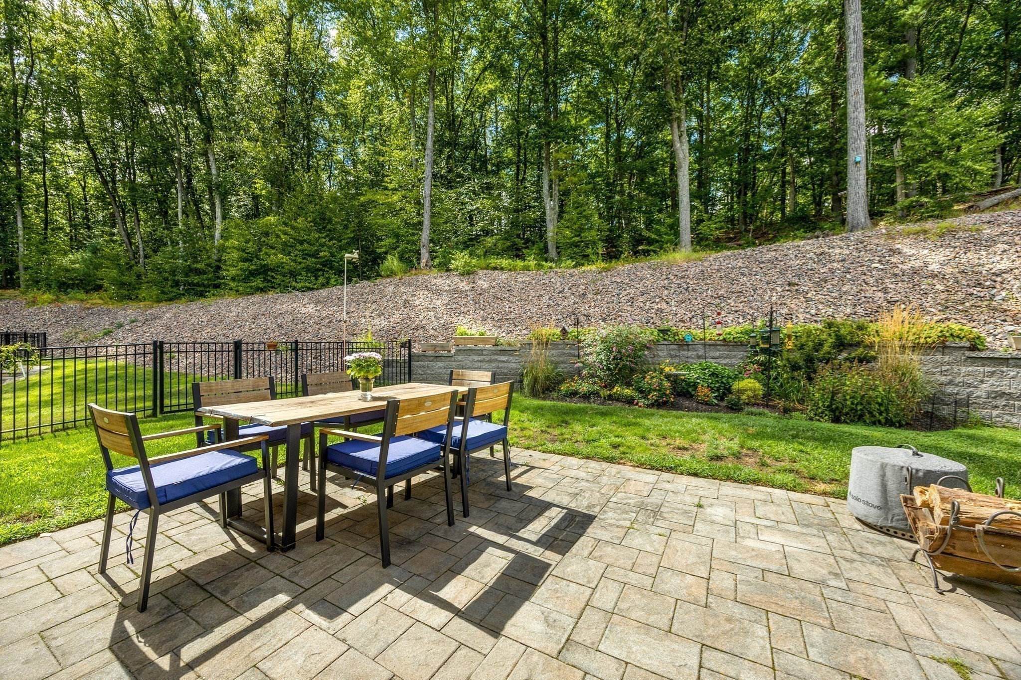 8 Willowdale Cir # 8 Property Photo 26