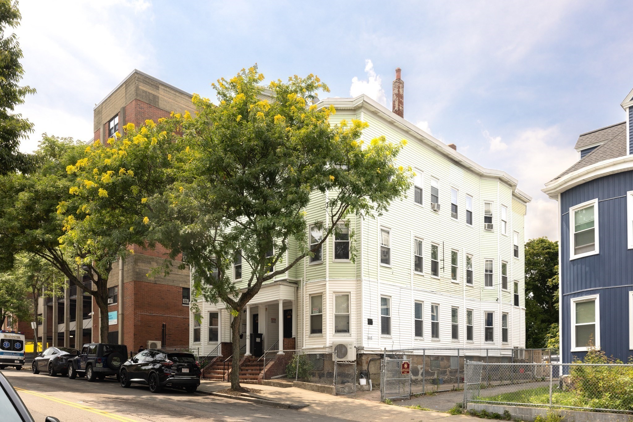 342 Bowdoin Street Property Photo 5