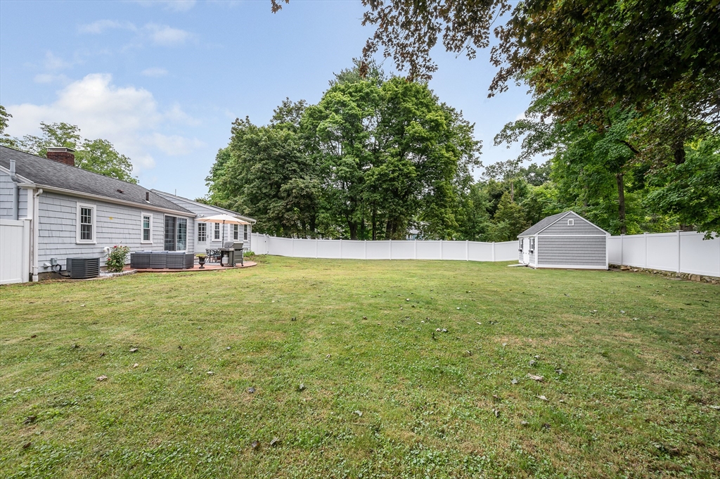 168 Lowell St Property Photo 30