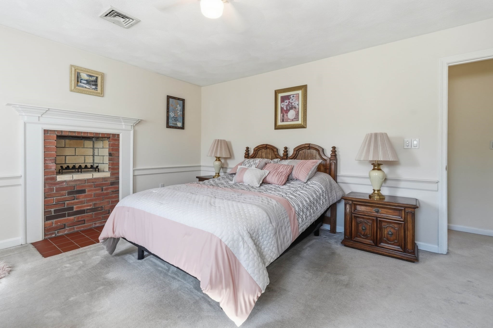 32 Hammersmith Property Photo 28