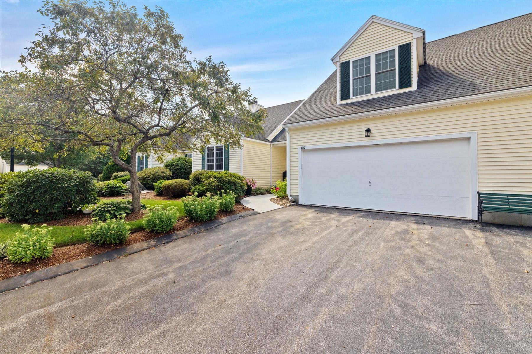 28 Coldspring Dr # C Property Photo 2