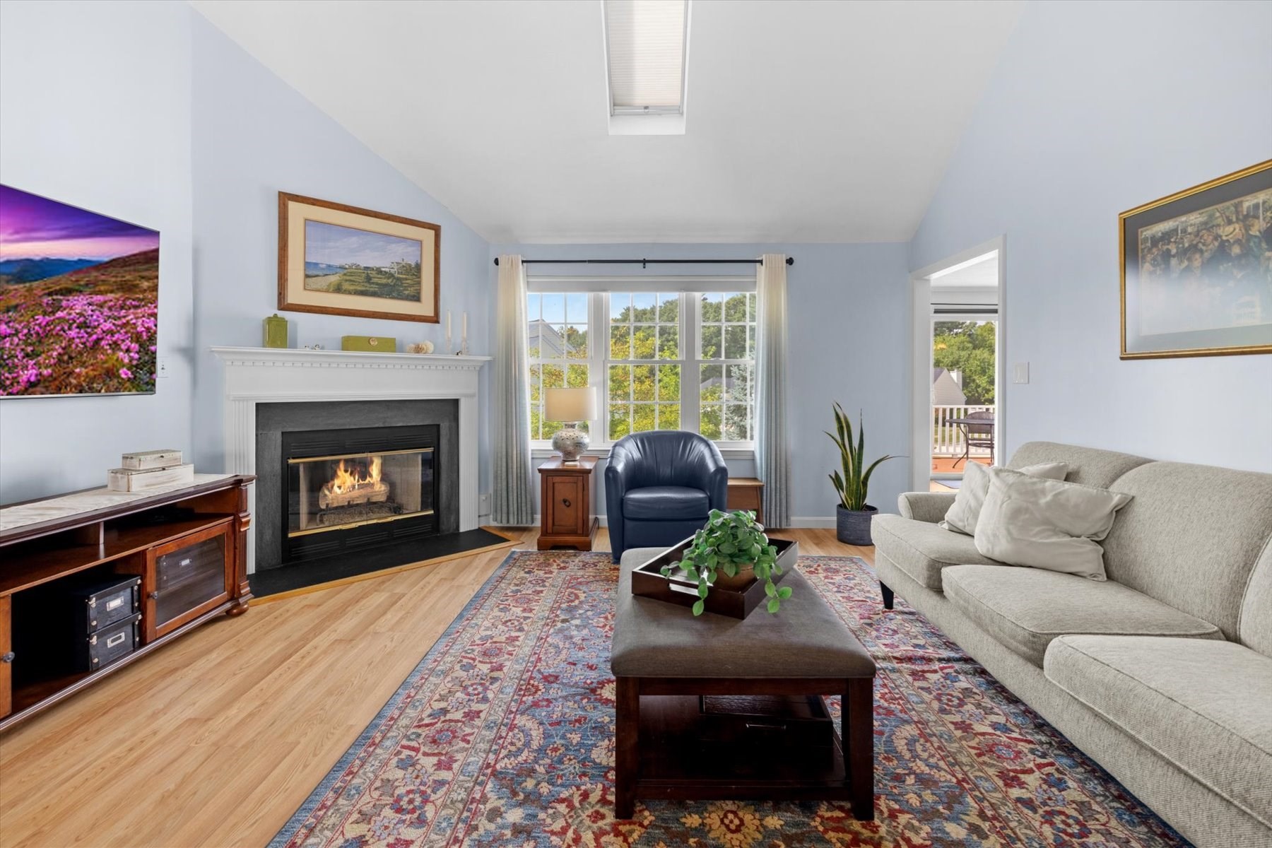 28 Coldspring Dr # C Property Photo 8