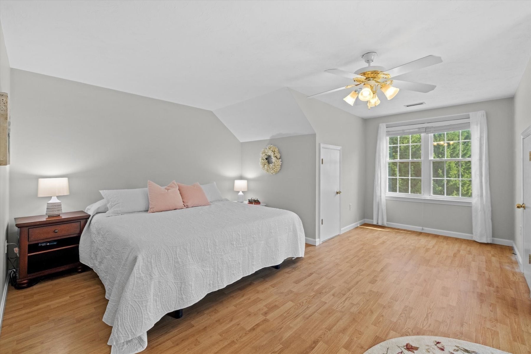 28 Coldspring Dr # C Property Photo 21