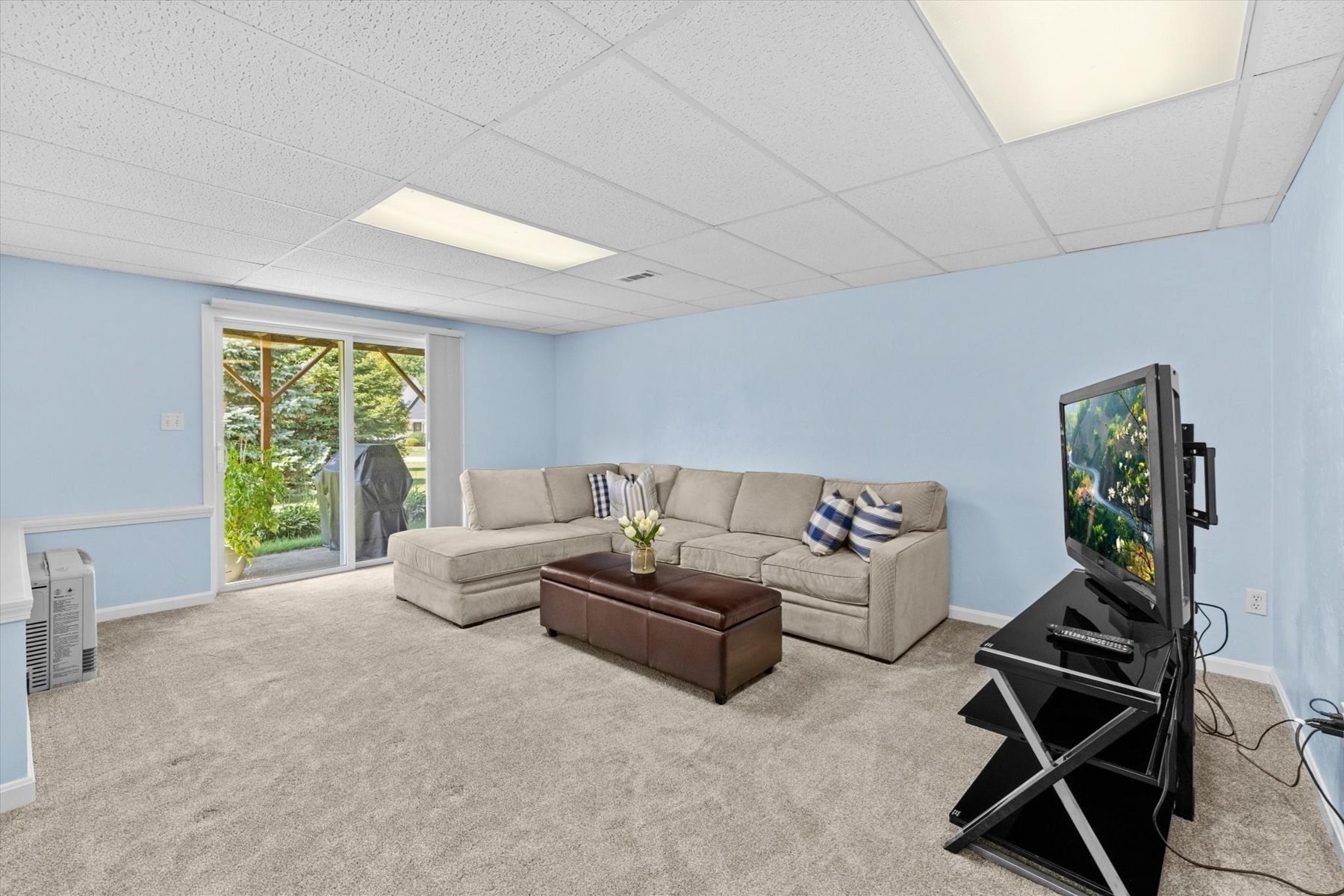 28 Coldspring Dr # C Property Photo 31