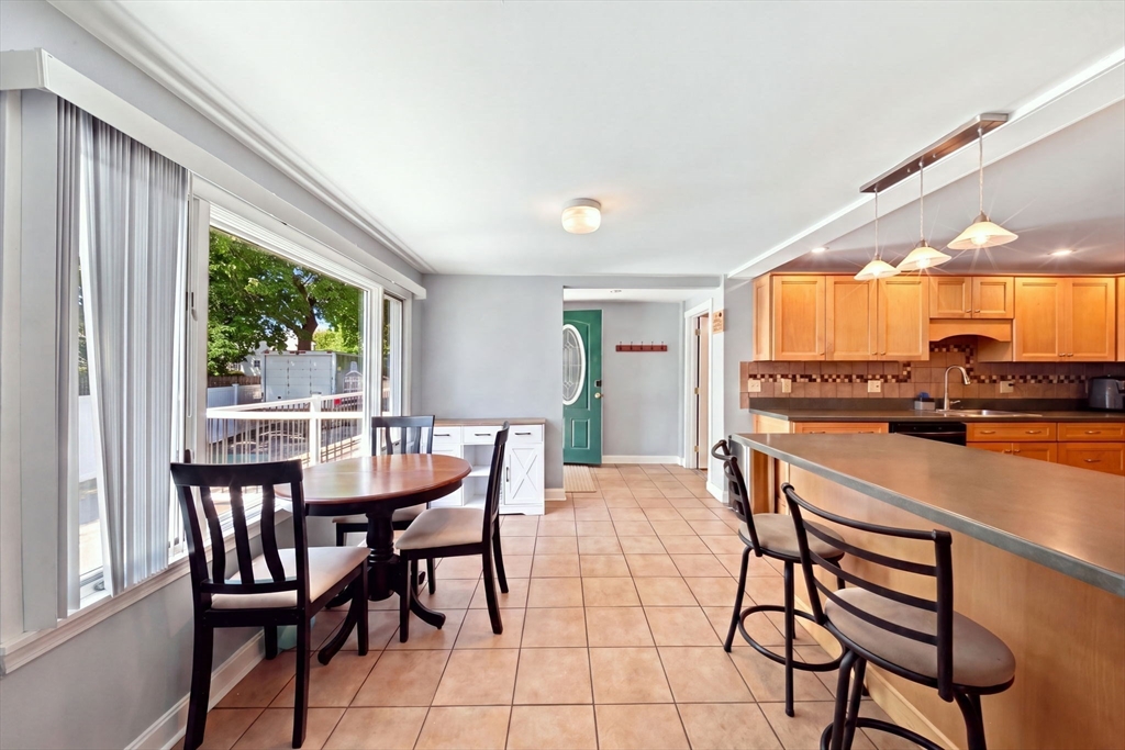 107 Sylvan St Property Photo 10