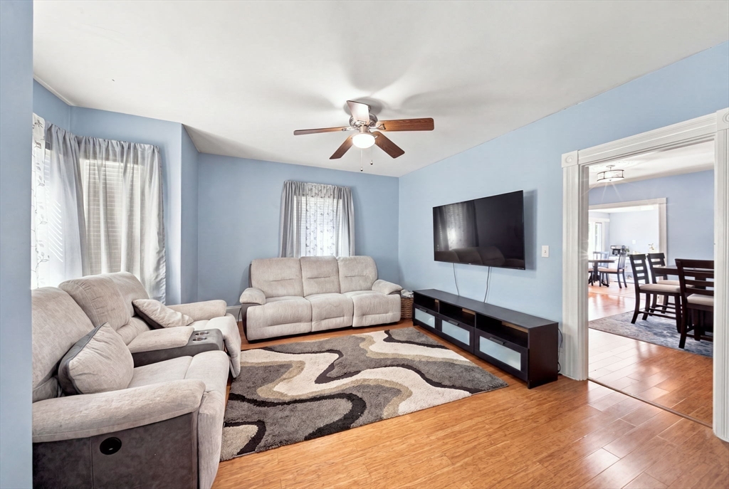 107 Sylvan St Property Photo 17