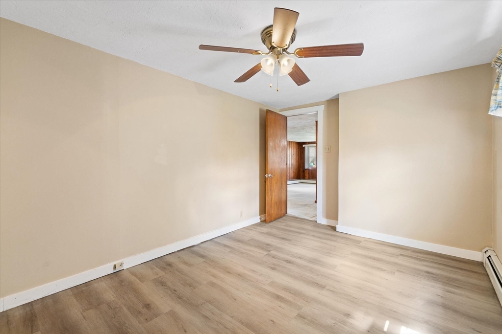 1 Freeman Ave Property Photo 7