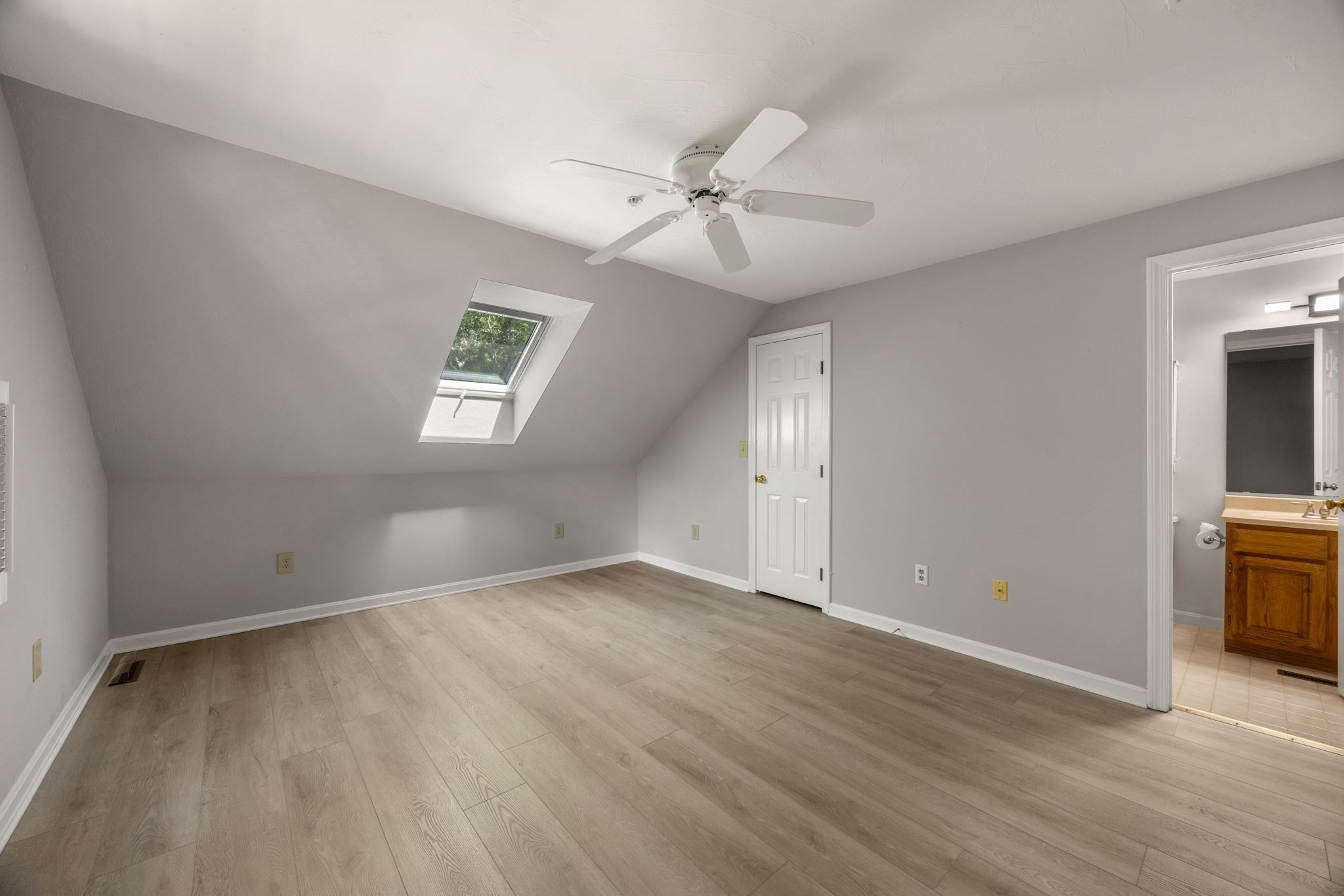 35 Santuit Pond Way # 13a Property Photo 22