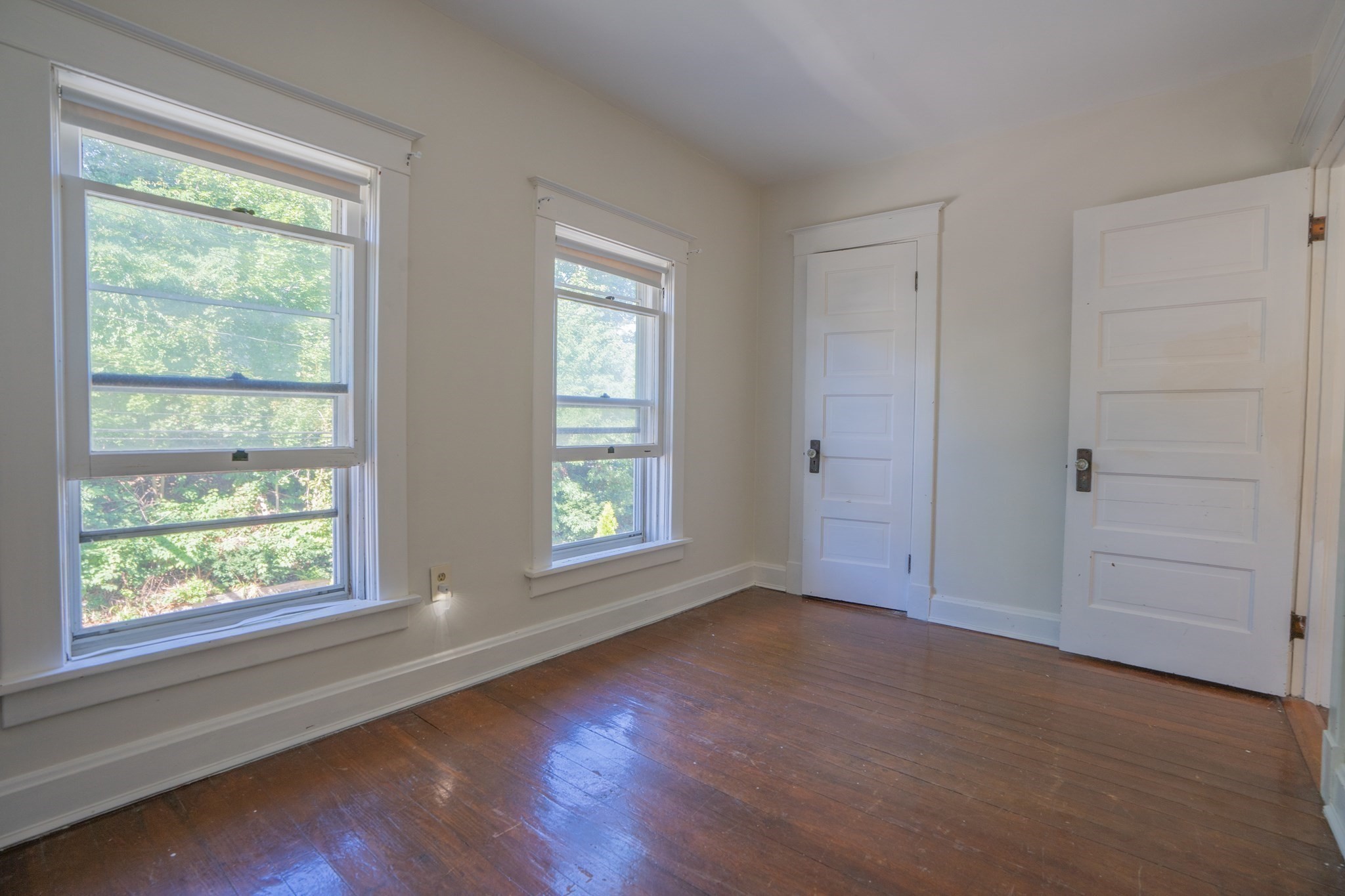 21 Oak Street Property Photo 22