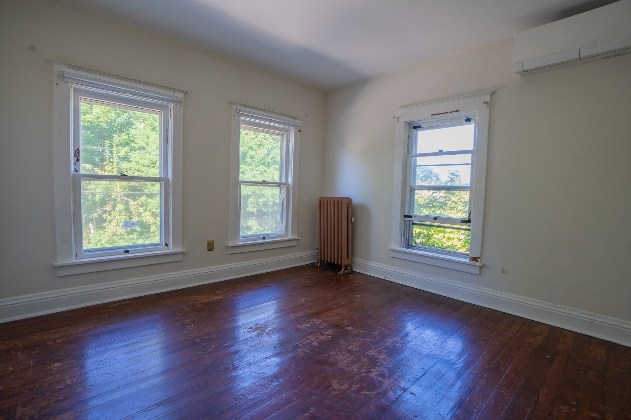 21 Oak Street Property Photo 23