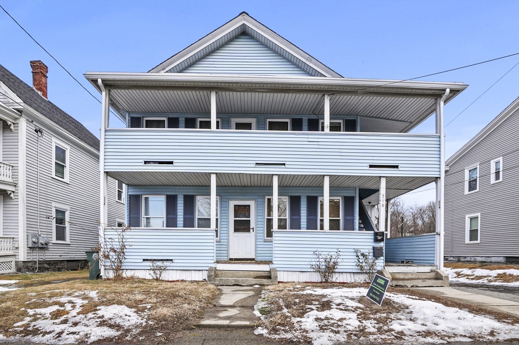 218 Central Street Property Photo 1