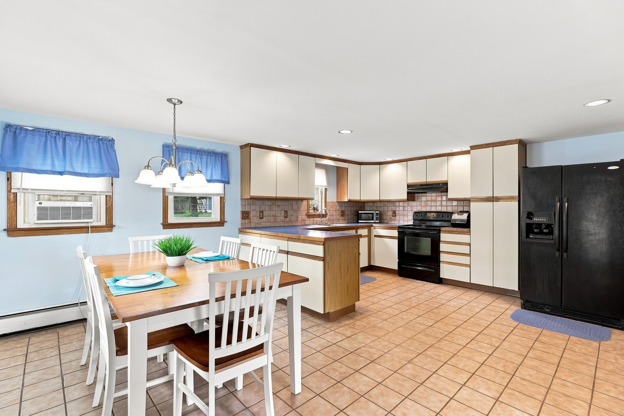 53 Evergreen Street Property Photo 6