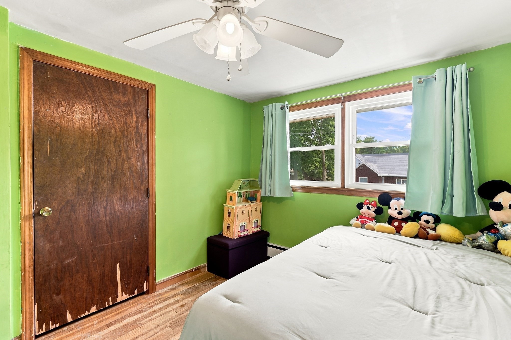 53 Evergreen Street Property Photo 23