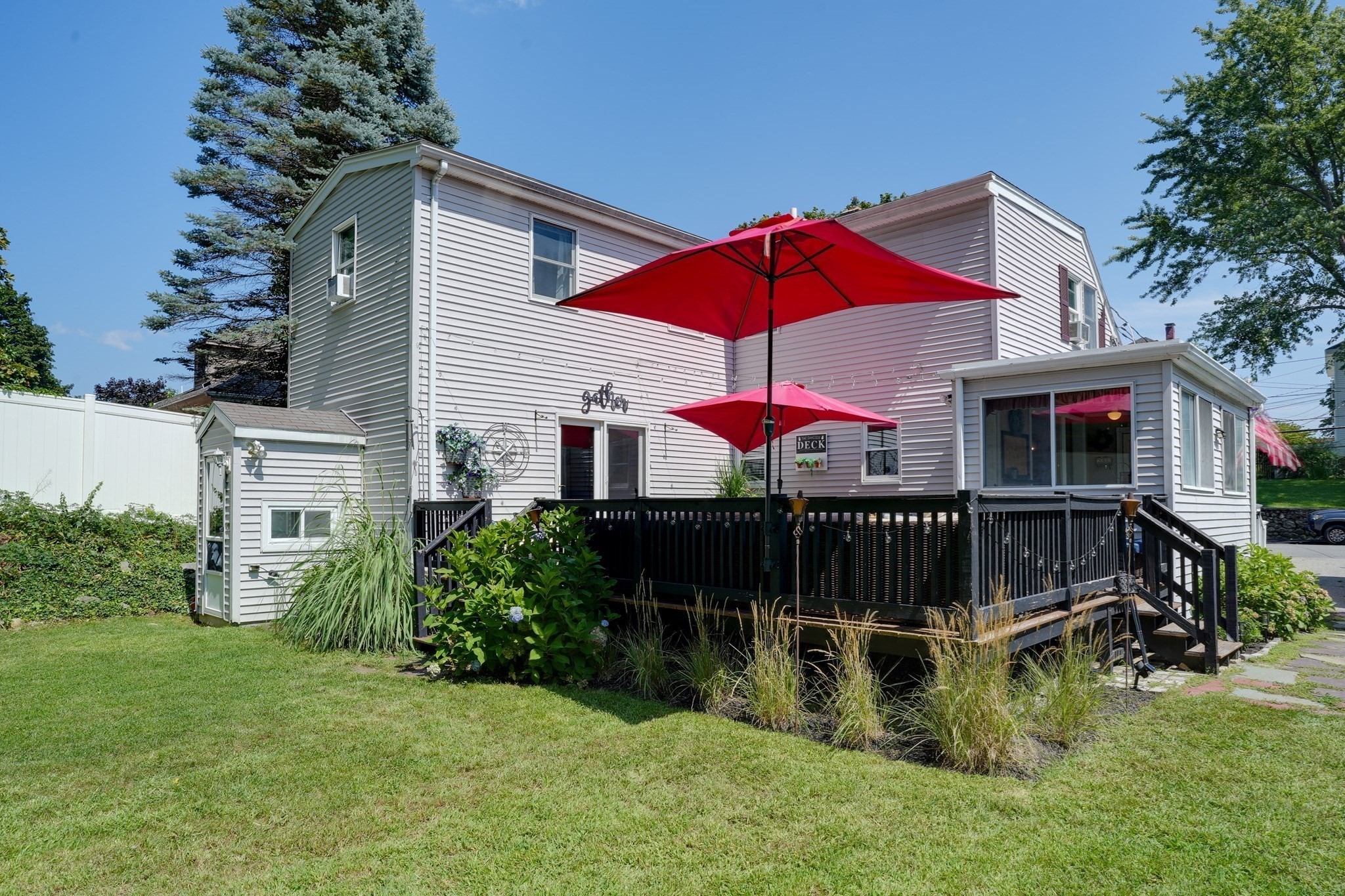 18 Ellis St Property Photo 1