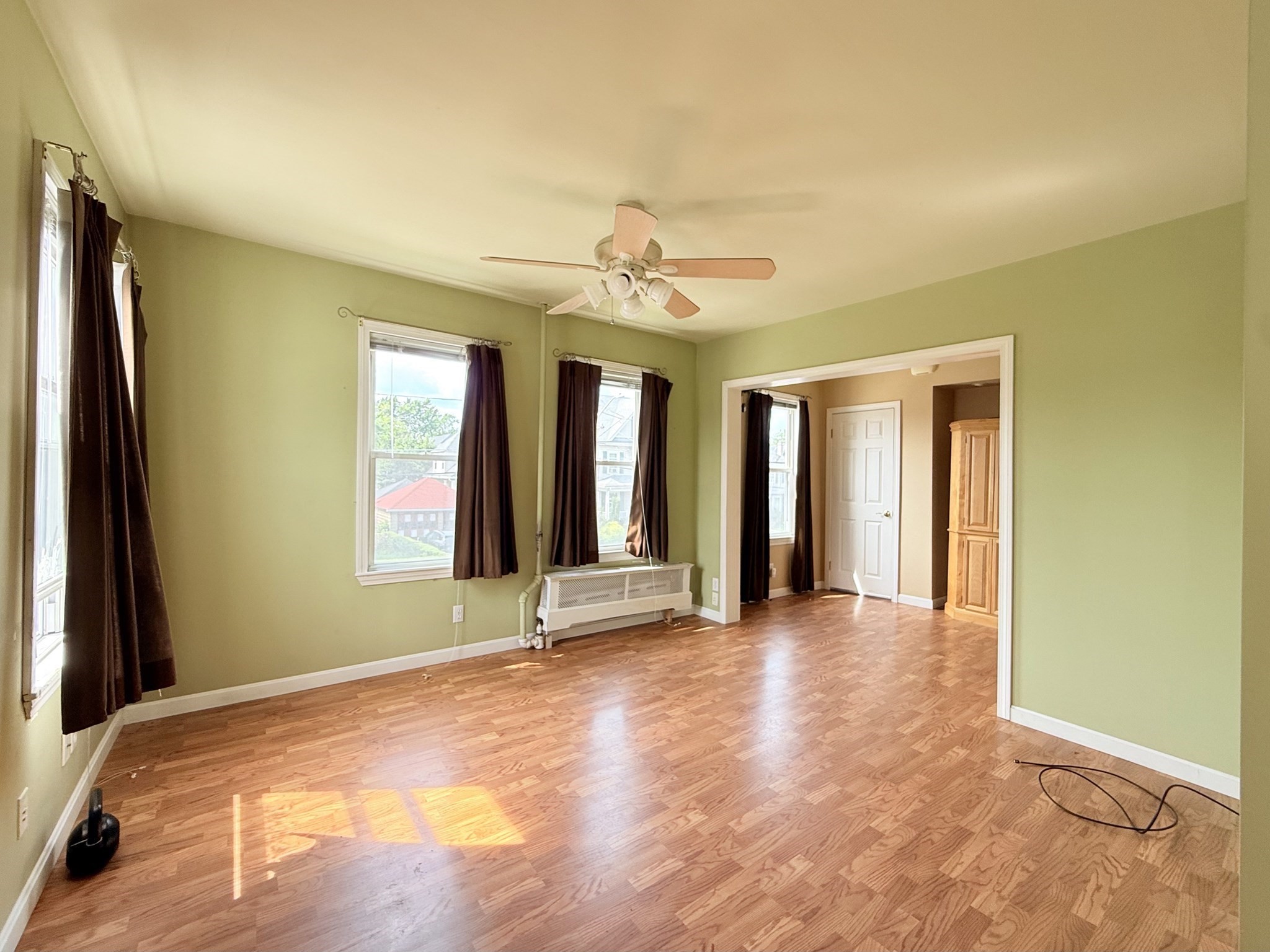 7 Pembroke St Property Photo 5
