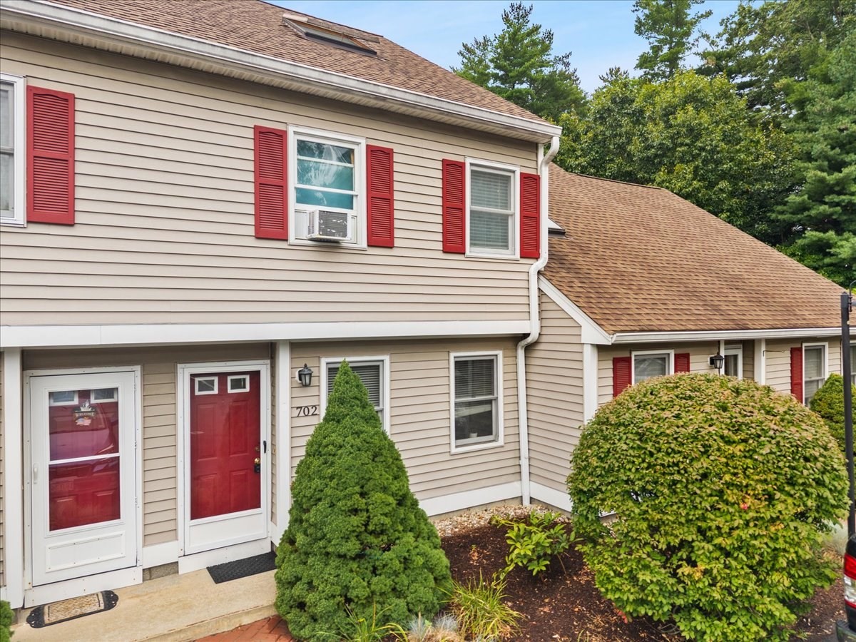 702 Brookline Way # 702 Property Photo 2