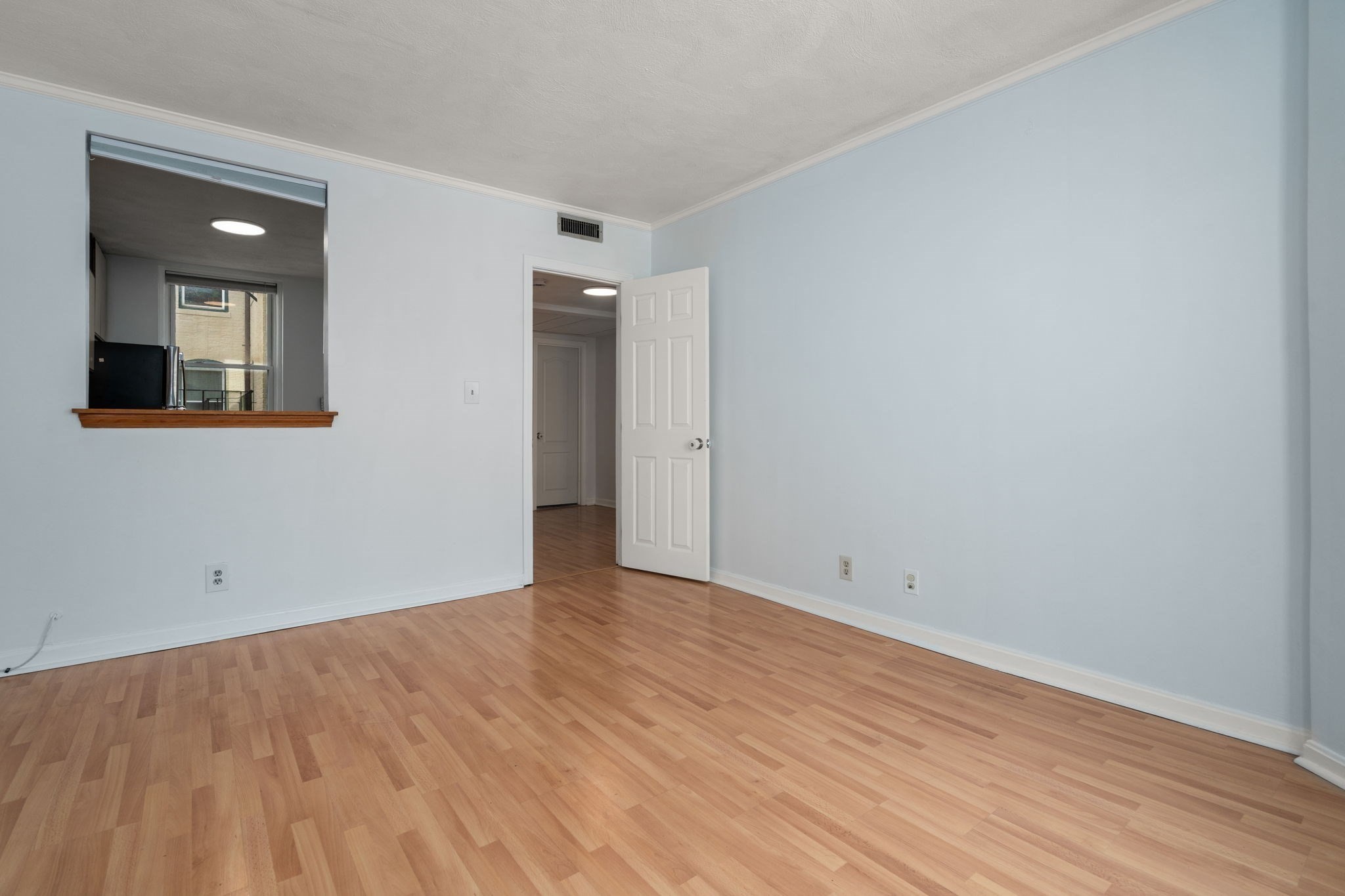 84 Gordon St # 301 Property Photo 4
