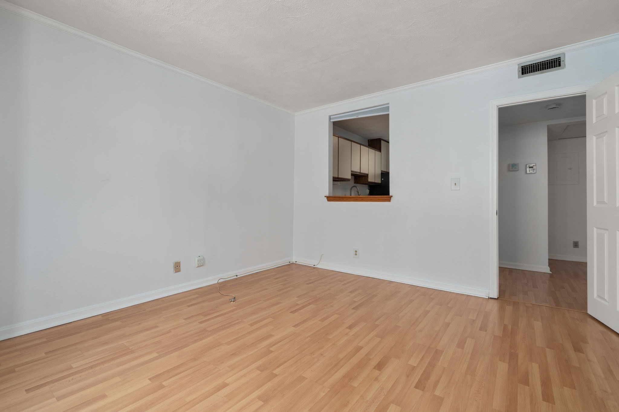 84 Gordon St # 301 Property Photo 5