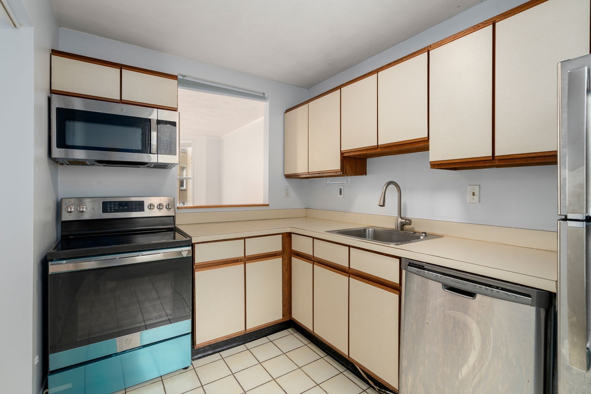 84 Gordon St # 301 Property Photo 10