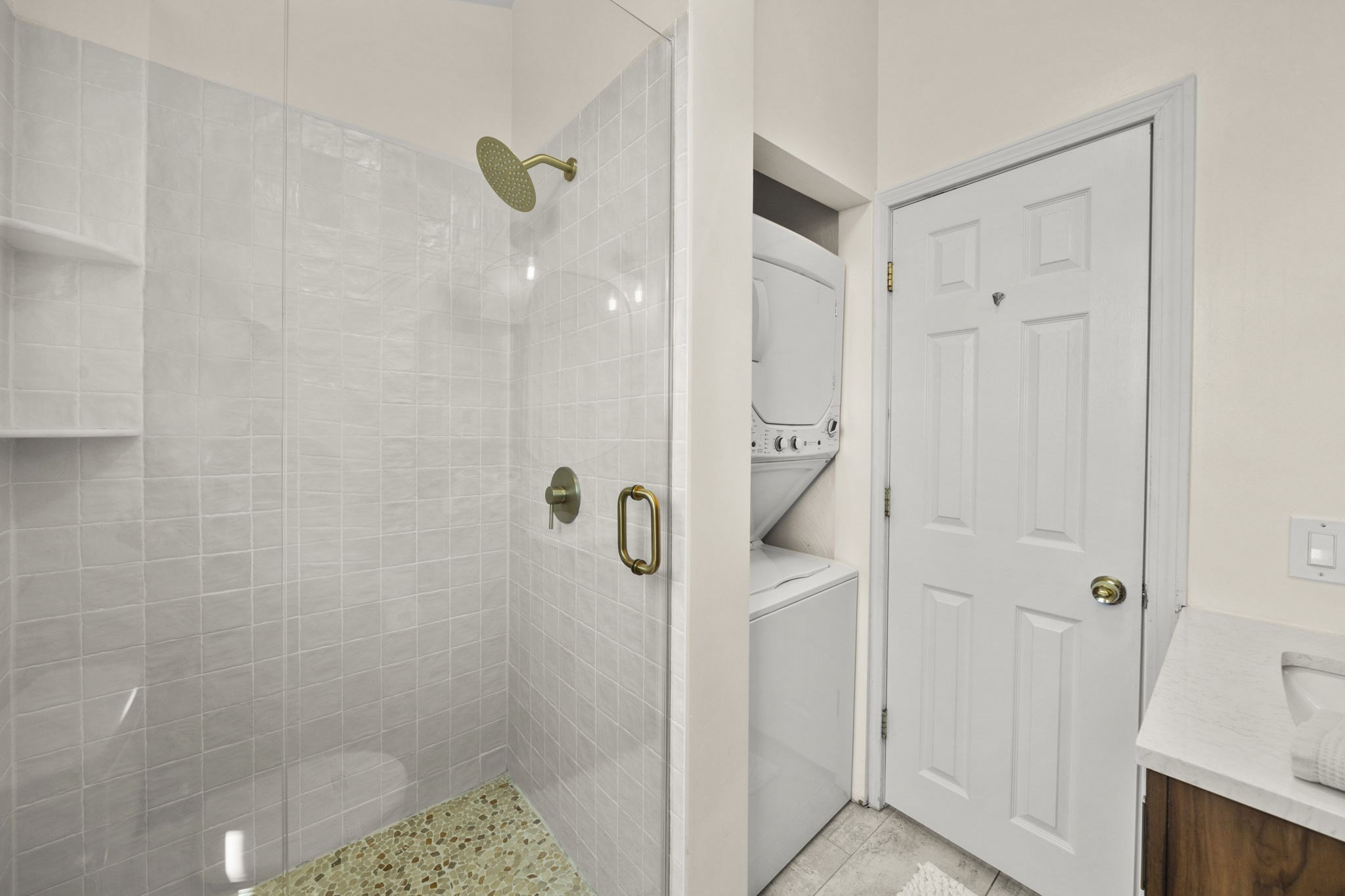 17 Millett St # 3 Property Photo 17