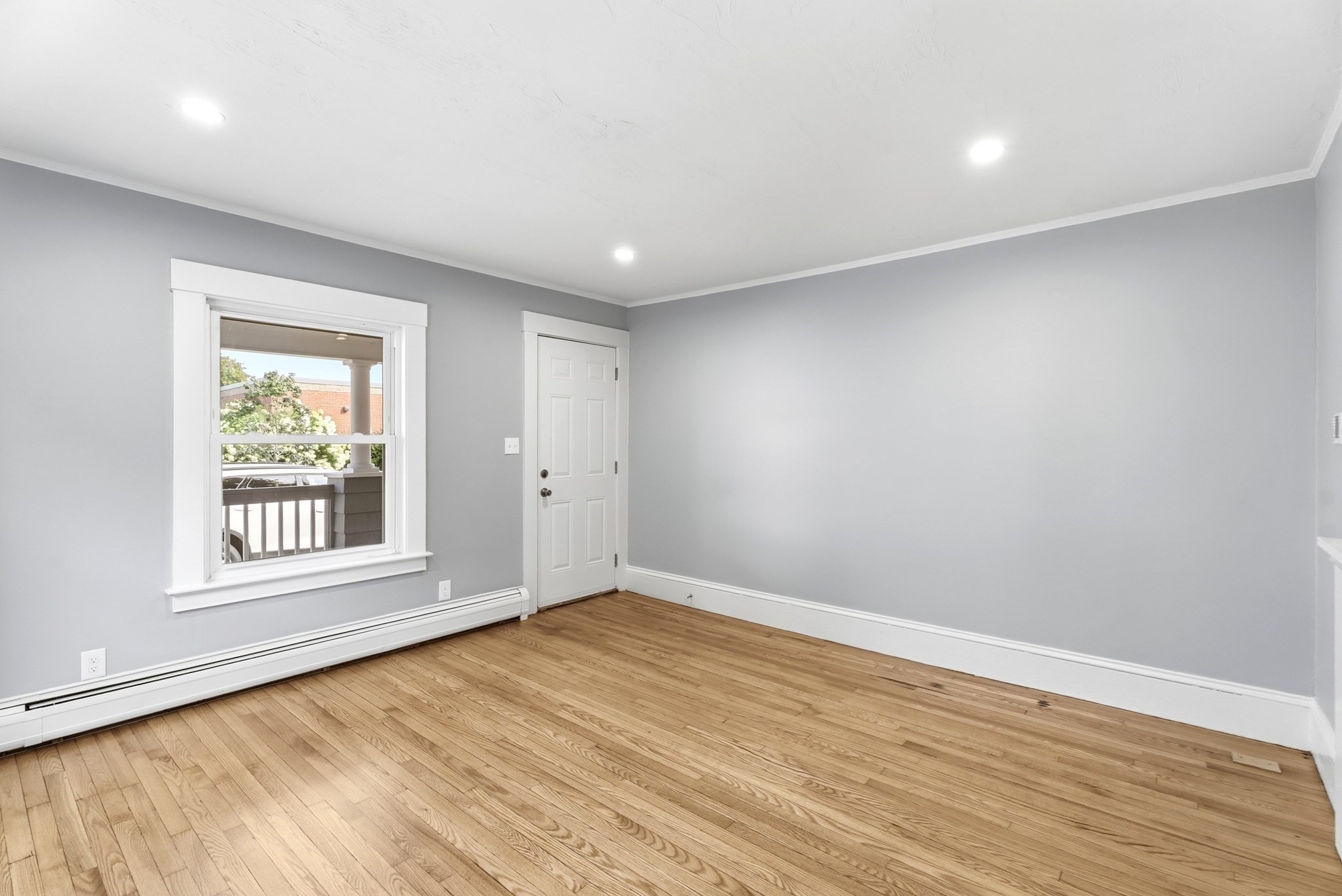 9 Washington Street Property Photo 6