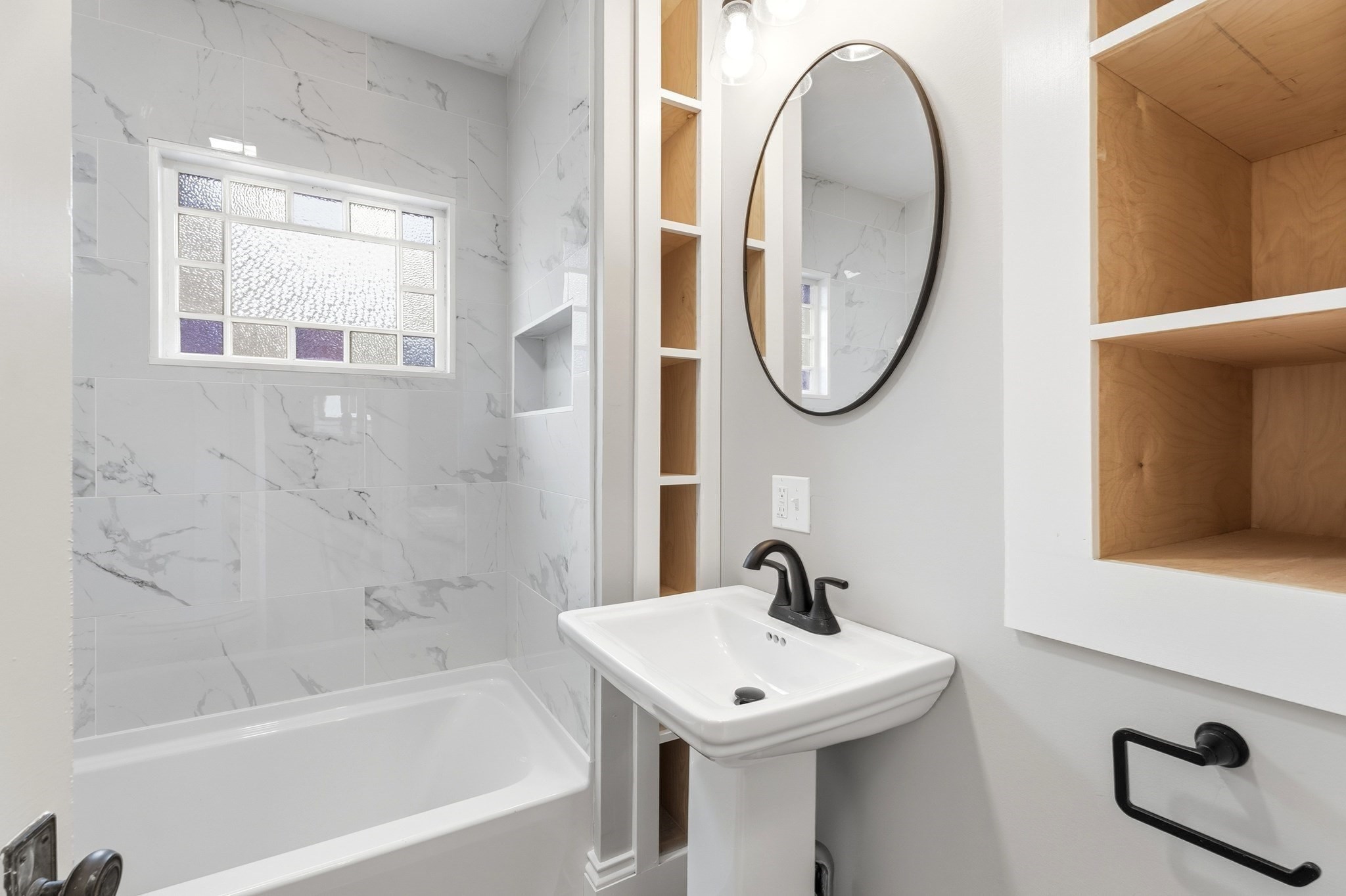9 Washington Street Property Photo 7