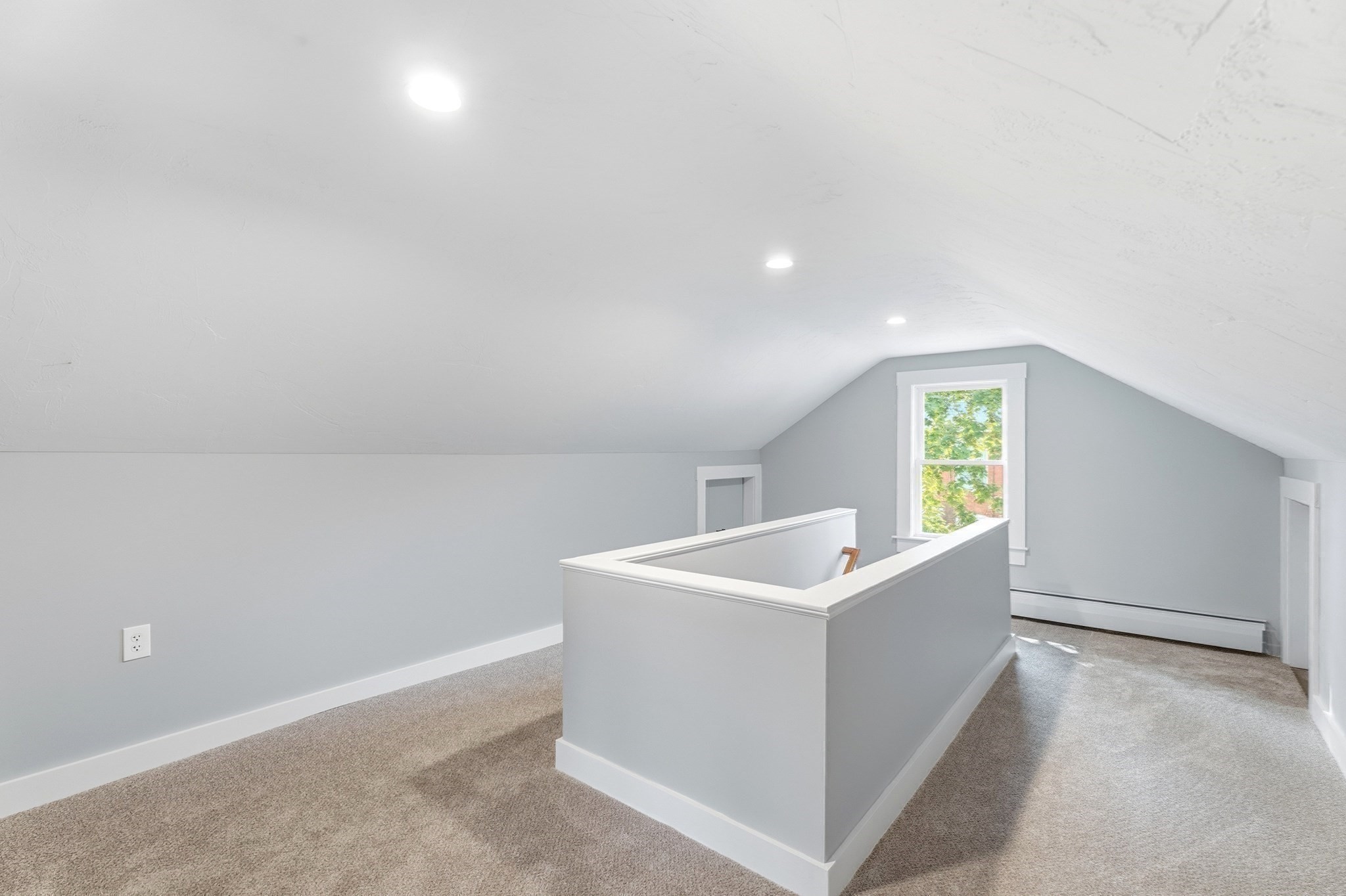 9 Washington Street Property Photo 16
