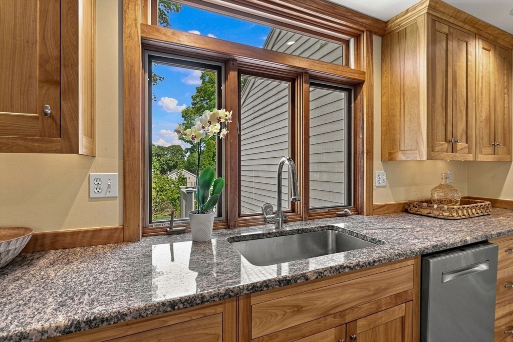 18 Jackson St Property Photo 16